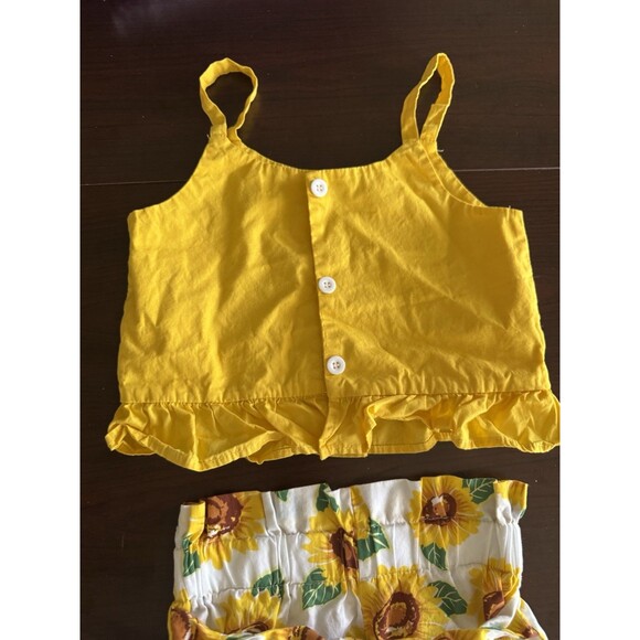 Girl's outfit Sleeveless Toddler Top+ Sunflower Ruffle shorts yellow size XS 5-6 - Picture 5 of 12
